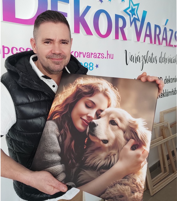 Vászonkép készítés folyamata a DekorVarázs bajai műhelyében kézzel feszítés
